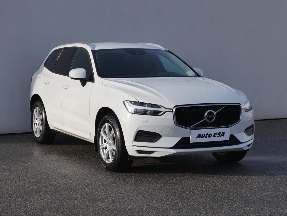 Volvo XC60 2.0 D4 Momentum