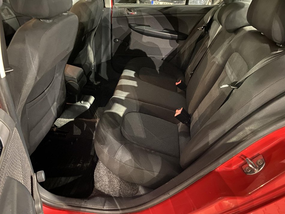 Škoda Fabia I 1.4i 16V Ambiente