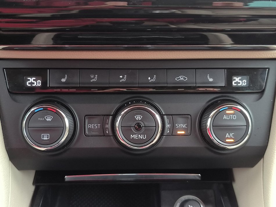 Škoda Superb III 2.0TDi 