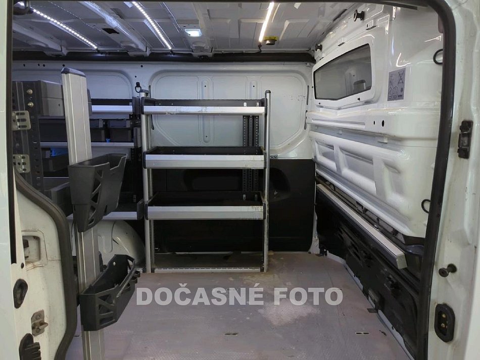 Renault Trafic 2.0dCi  L1 DÍLNA