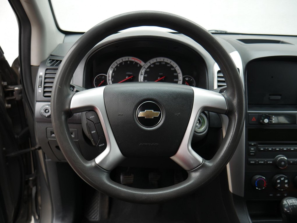 Chevrolet Captiva 2.4i 