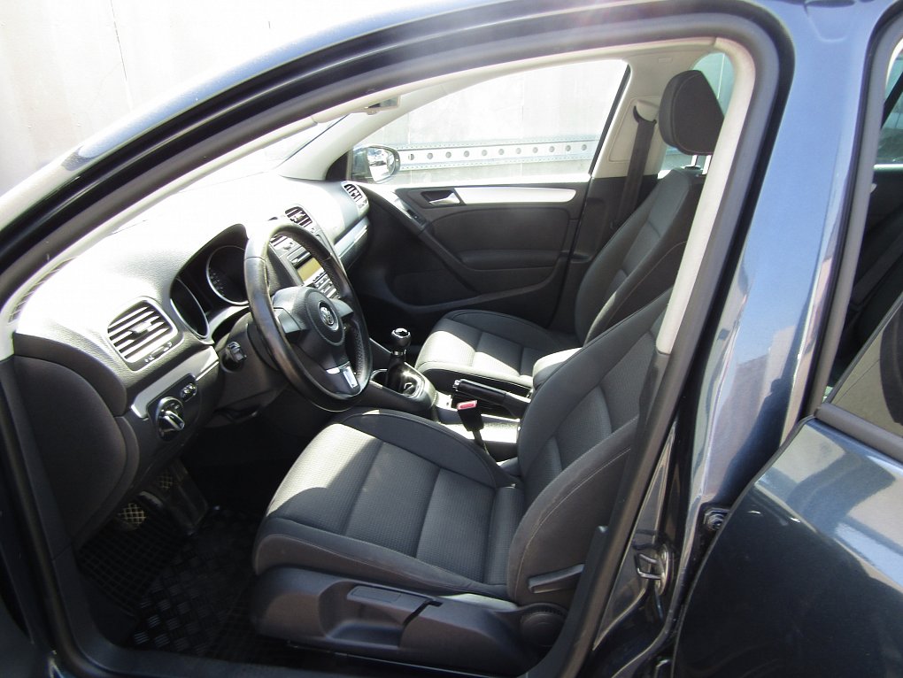 Volkswagen Golf 1.2 TSi 