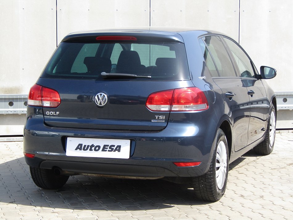 Volkswagen Golf 1.2 TSi 