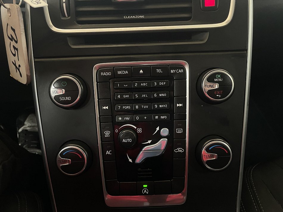 Volvo V60 2.0D 