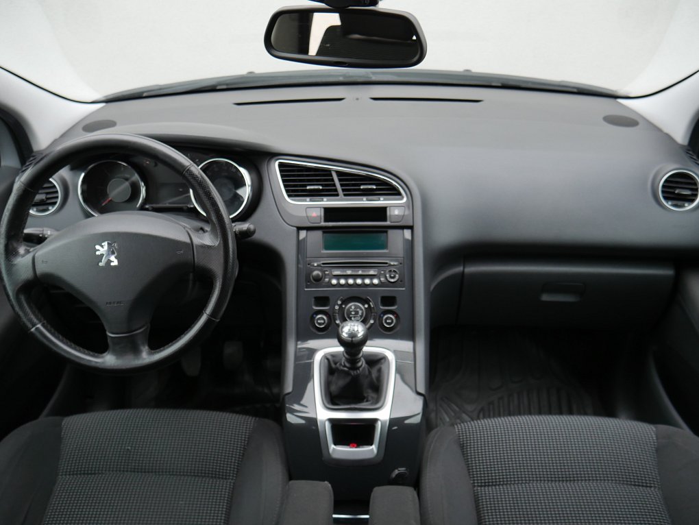 Peugeot 5008 1.6HDi 
