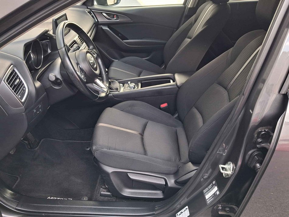 Mazda 3 2.0 Sport