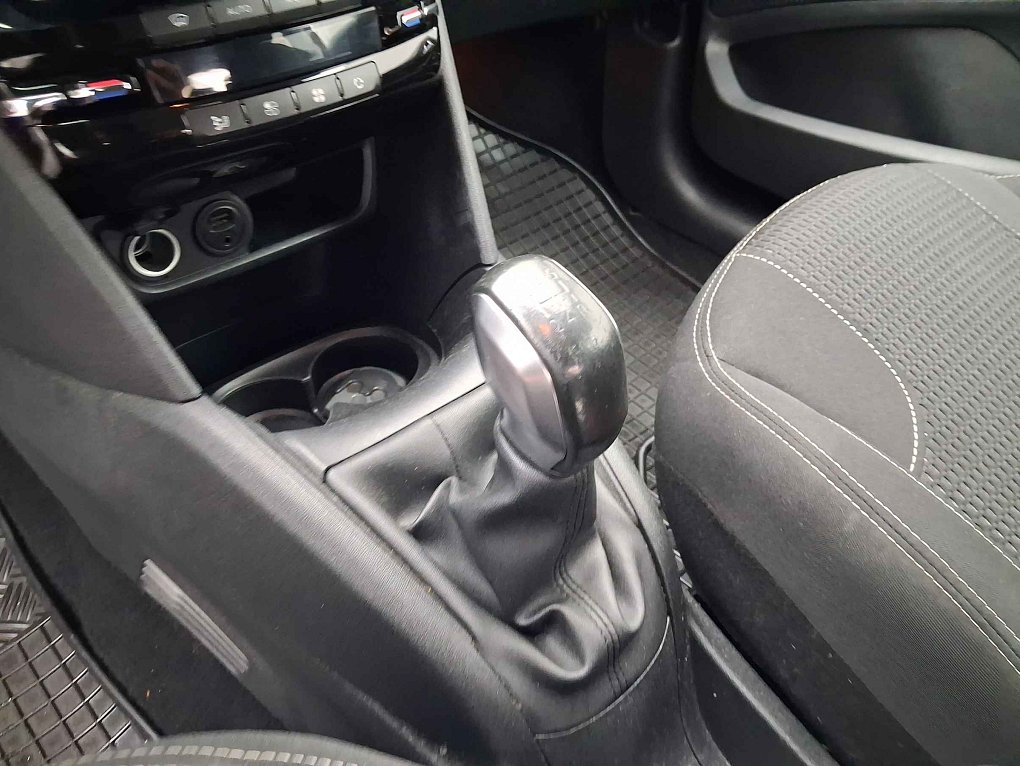 Peugeot 208 1.2PT 