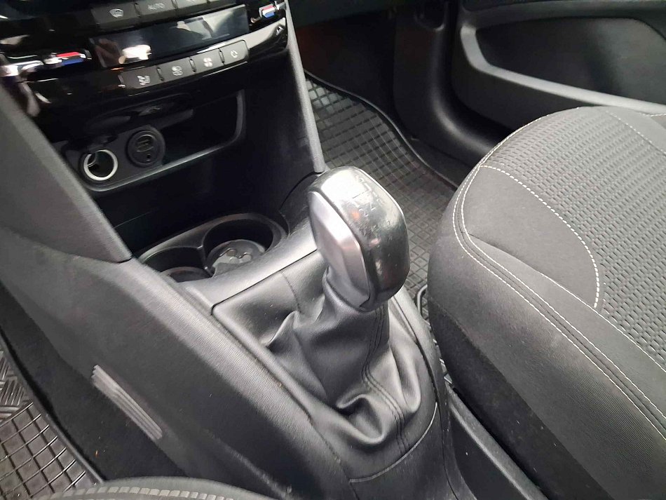 Peugeot 208 1.2PT 