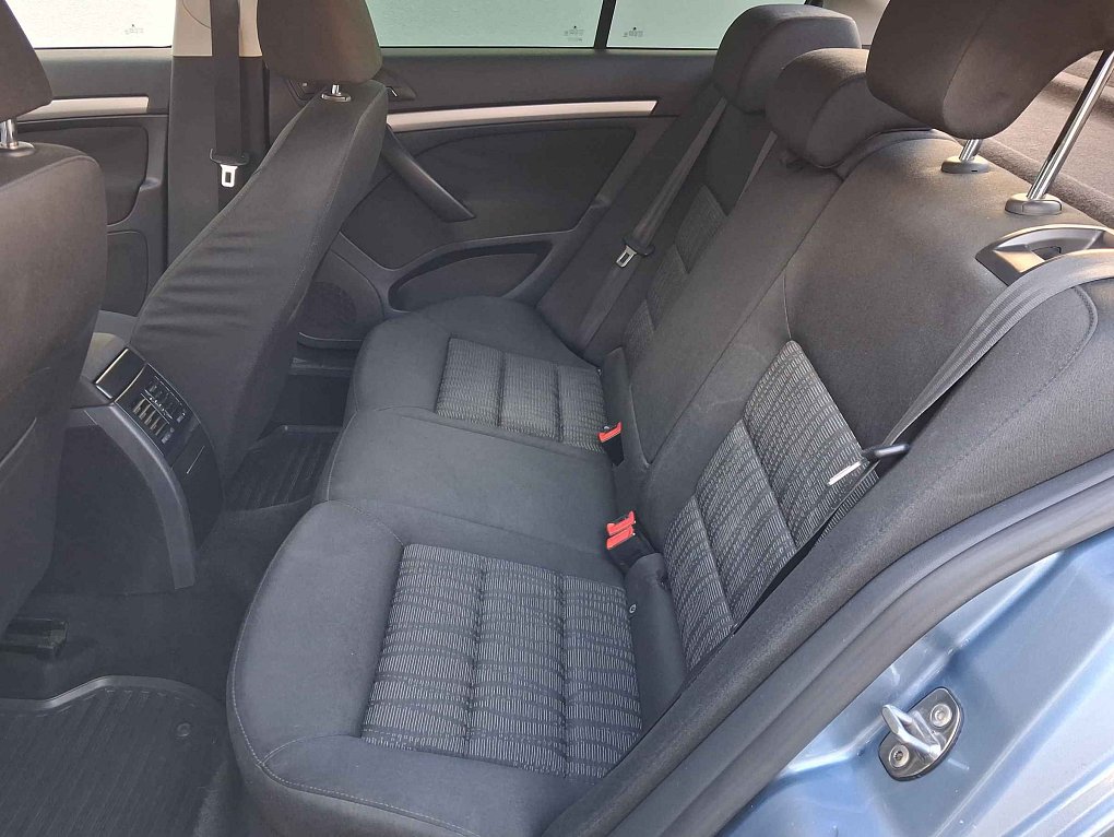Škoda Octavia II 2.0 TDI Elegance FC