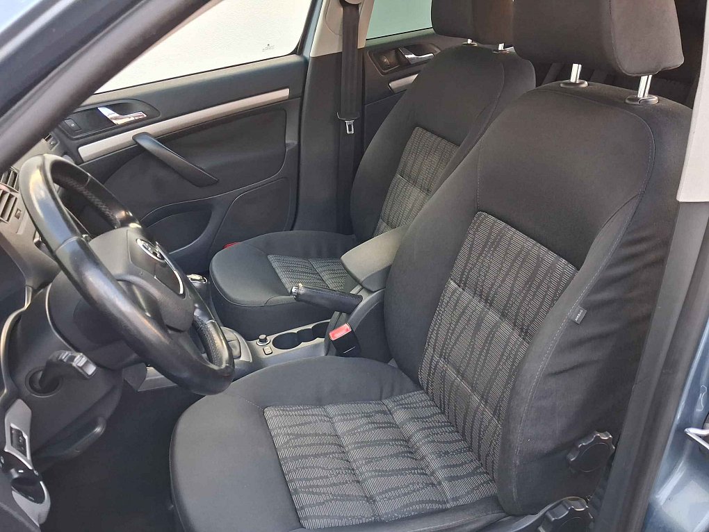Škoda Octavia II 2.0 TDI Elegance FC