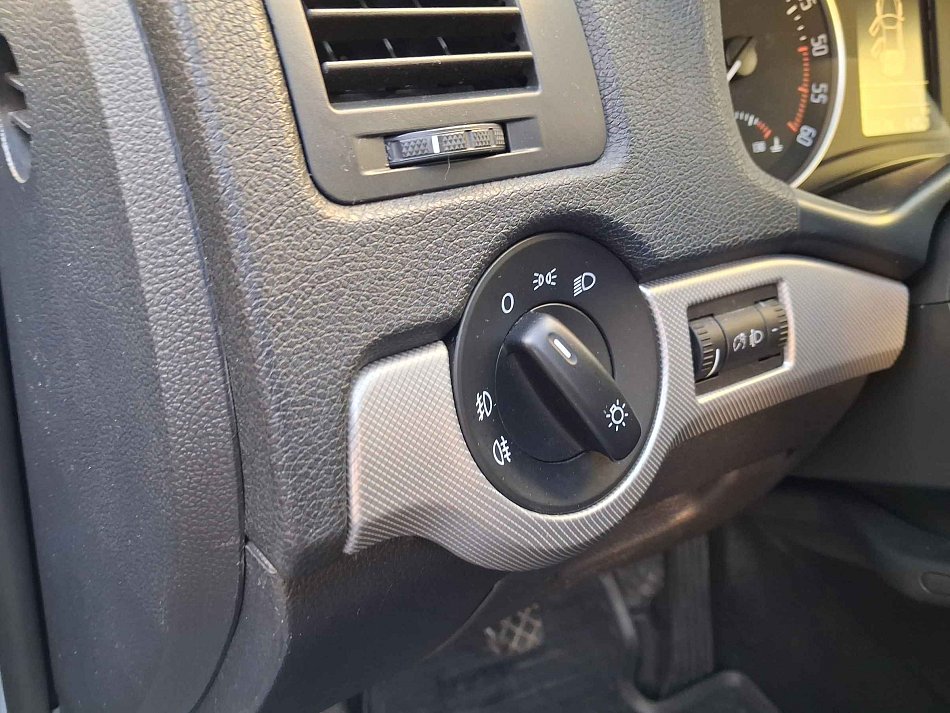 Škoda Octavia II 2.0 TDI Elegance FC