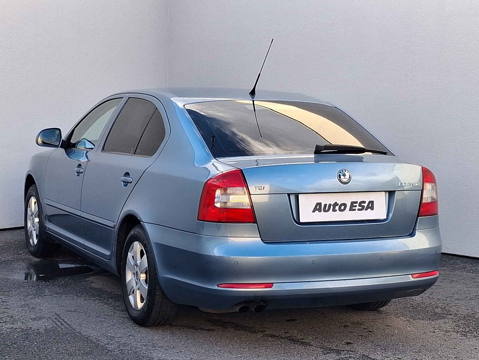 Škoda Octavia II 2.0 TDI Elegance FC