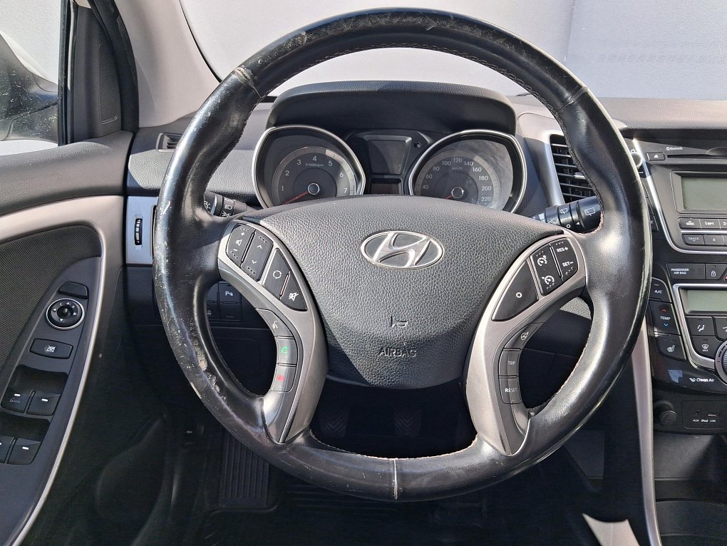 Hyundai I30 1.4i LPG 