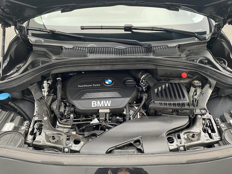 BMW Řada 2 2.0d  218d