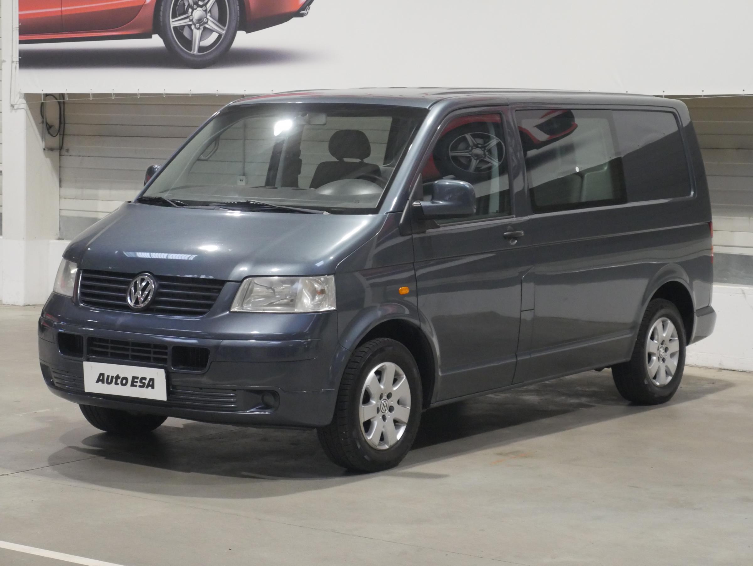 Volkswagen Transporter, 2004 - pohled č. 3