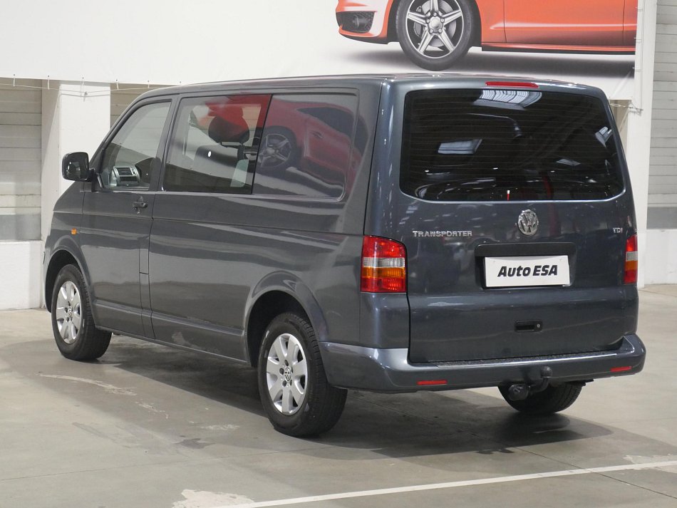 Volkswagen Transporter 1.9TDi  5míst