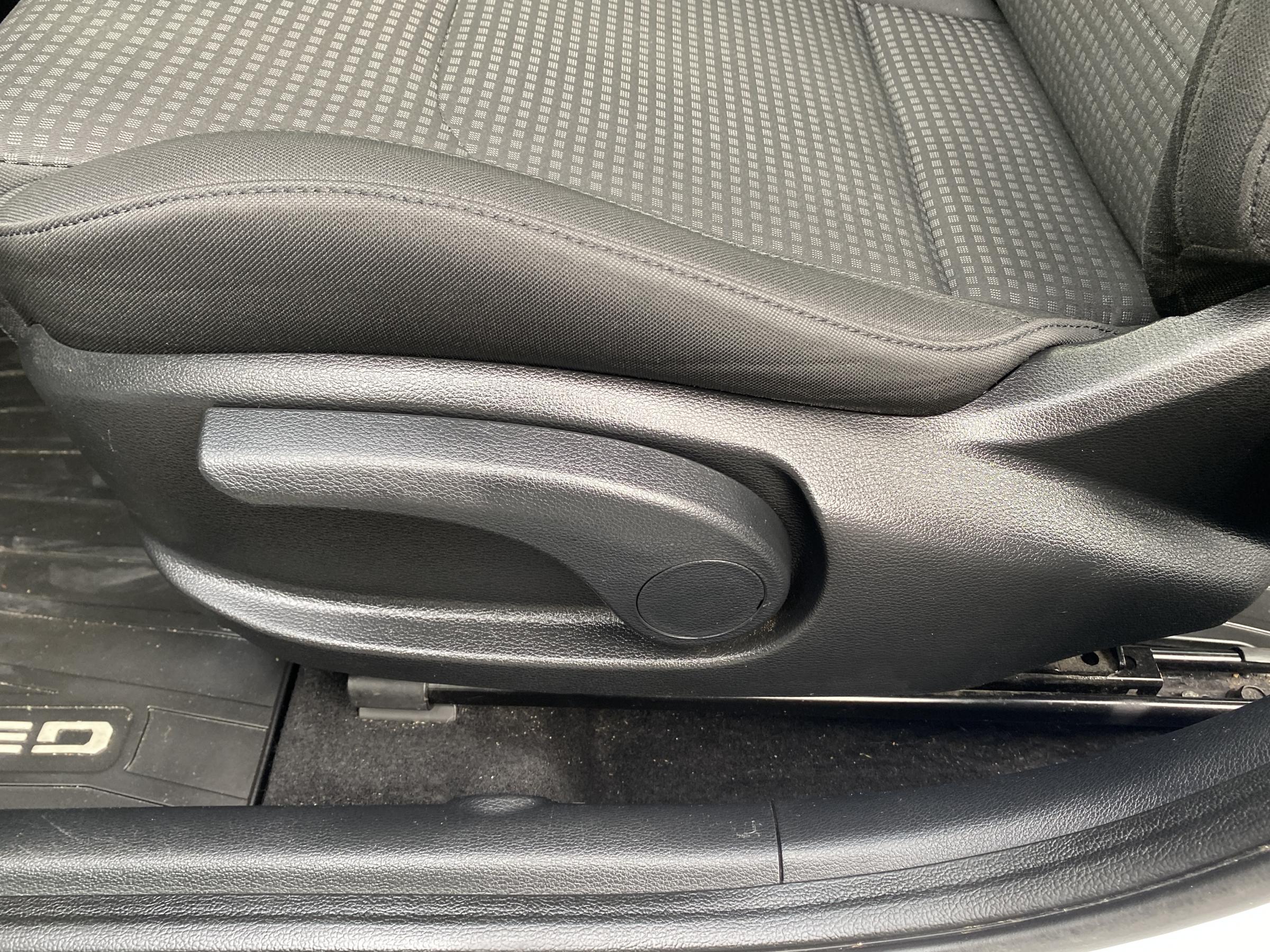 Kia Cee´d, 2019 - pohled č. 14