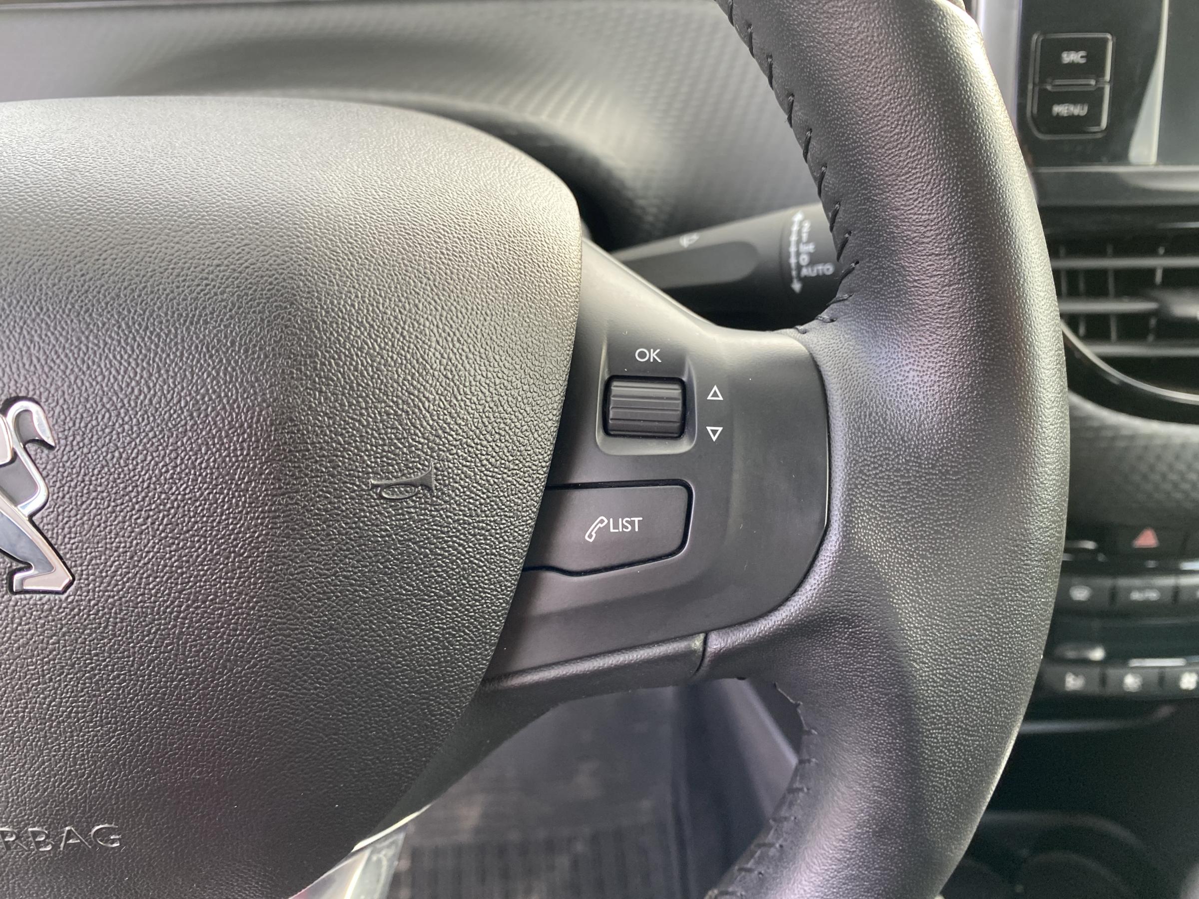 Peugeot 2008, 2018 - pohled č. 13