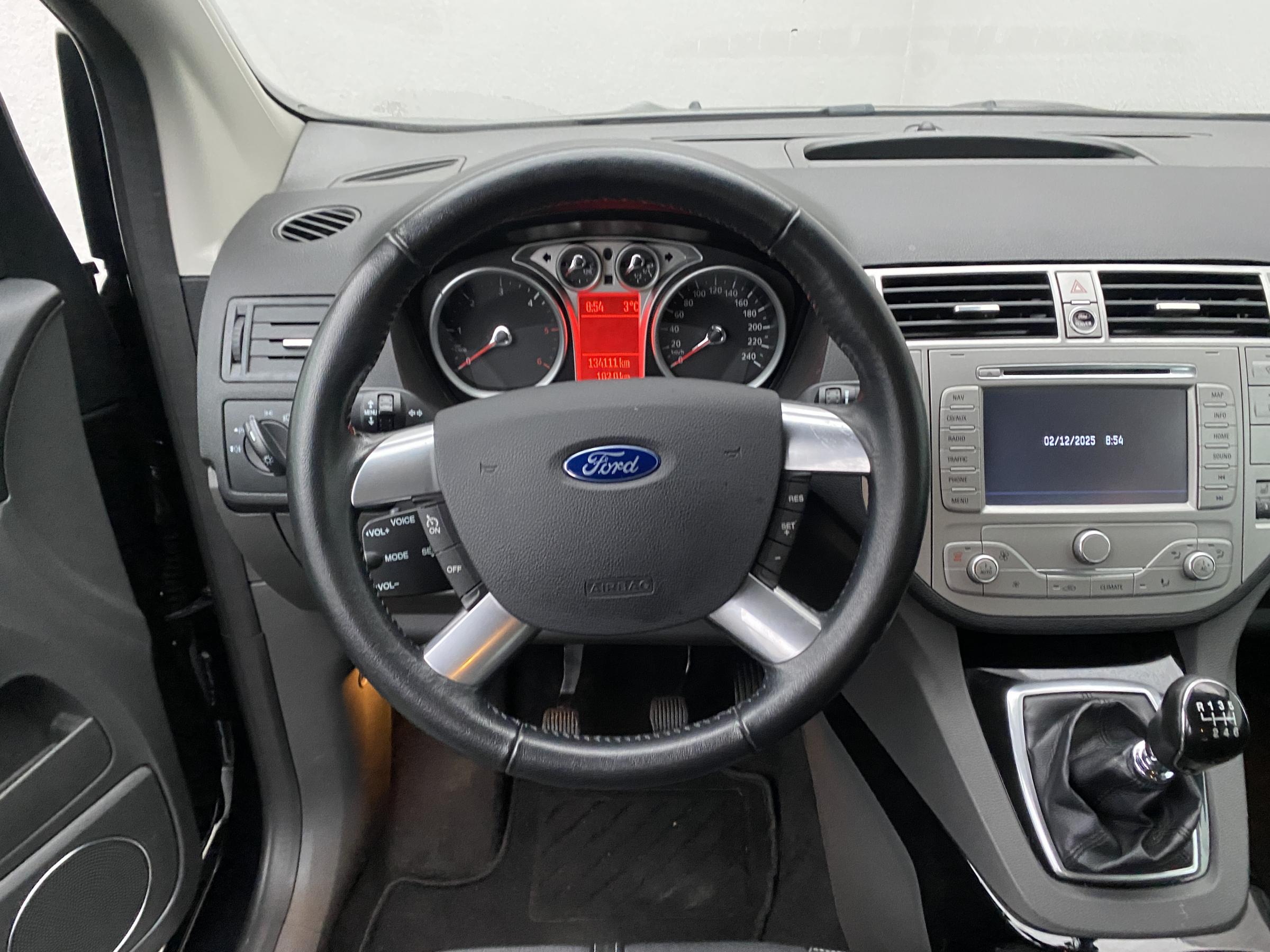 Ford Kuga, 2012 - pohled č. 11