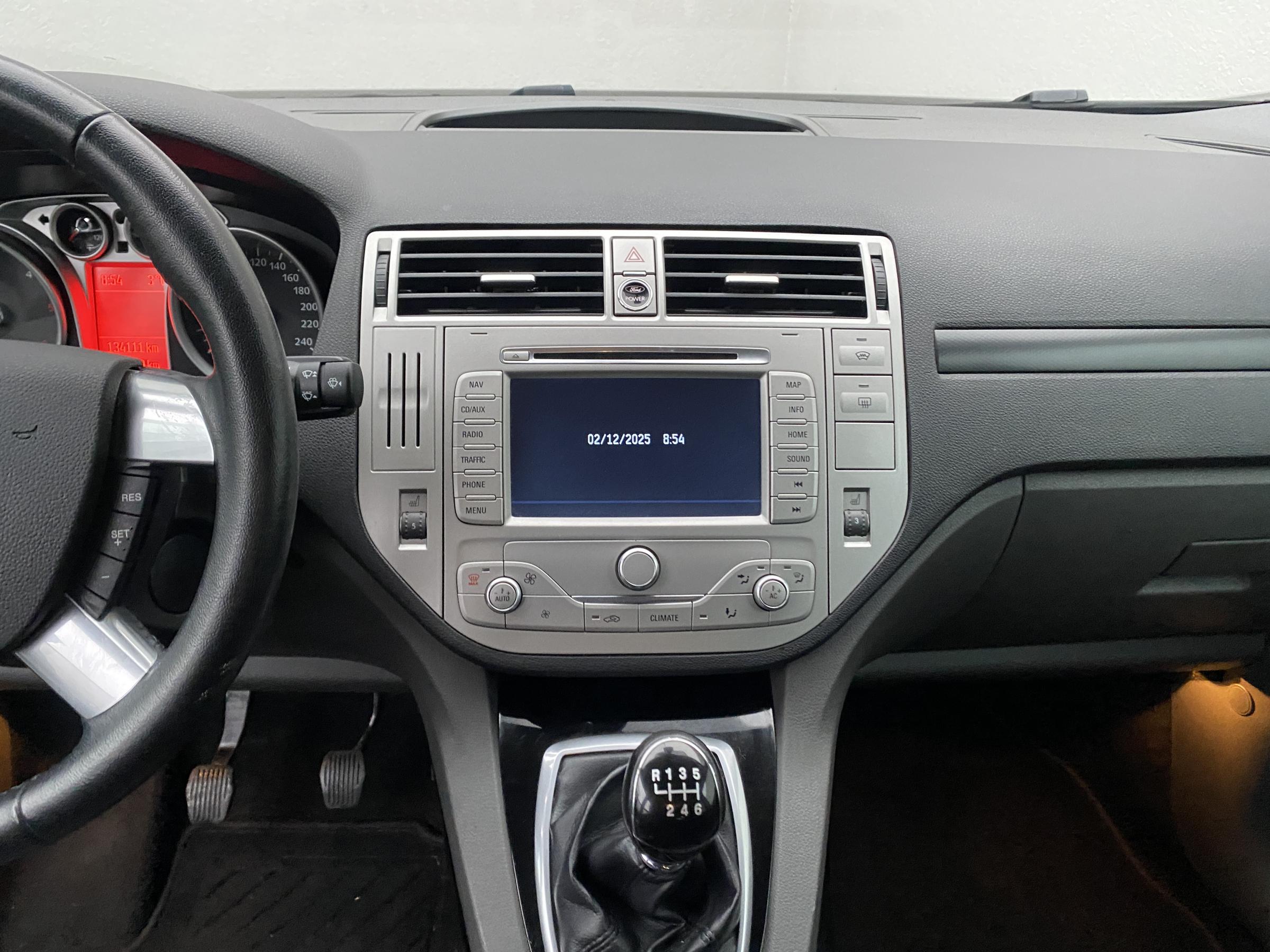 Ford Kuga, 2012 - pohled č. 12