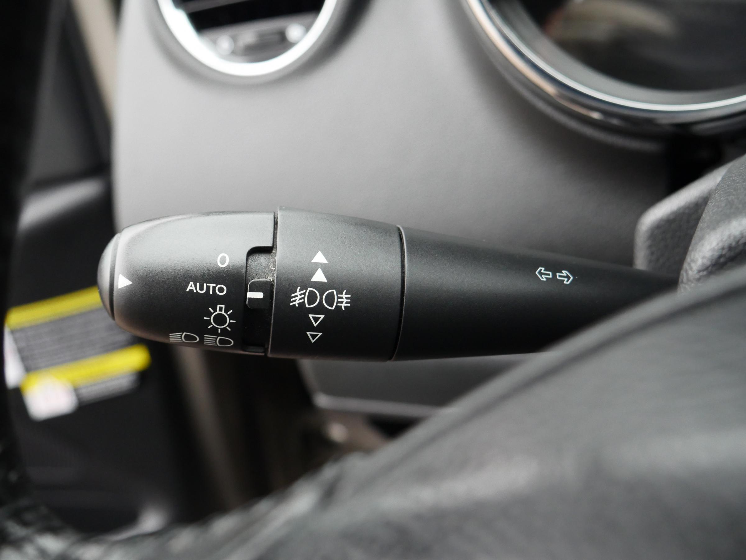 Peugeot 5008, 2016 - pohled č. 16