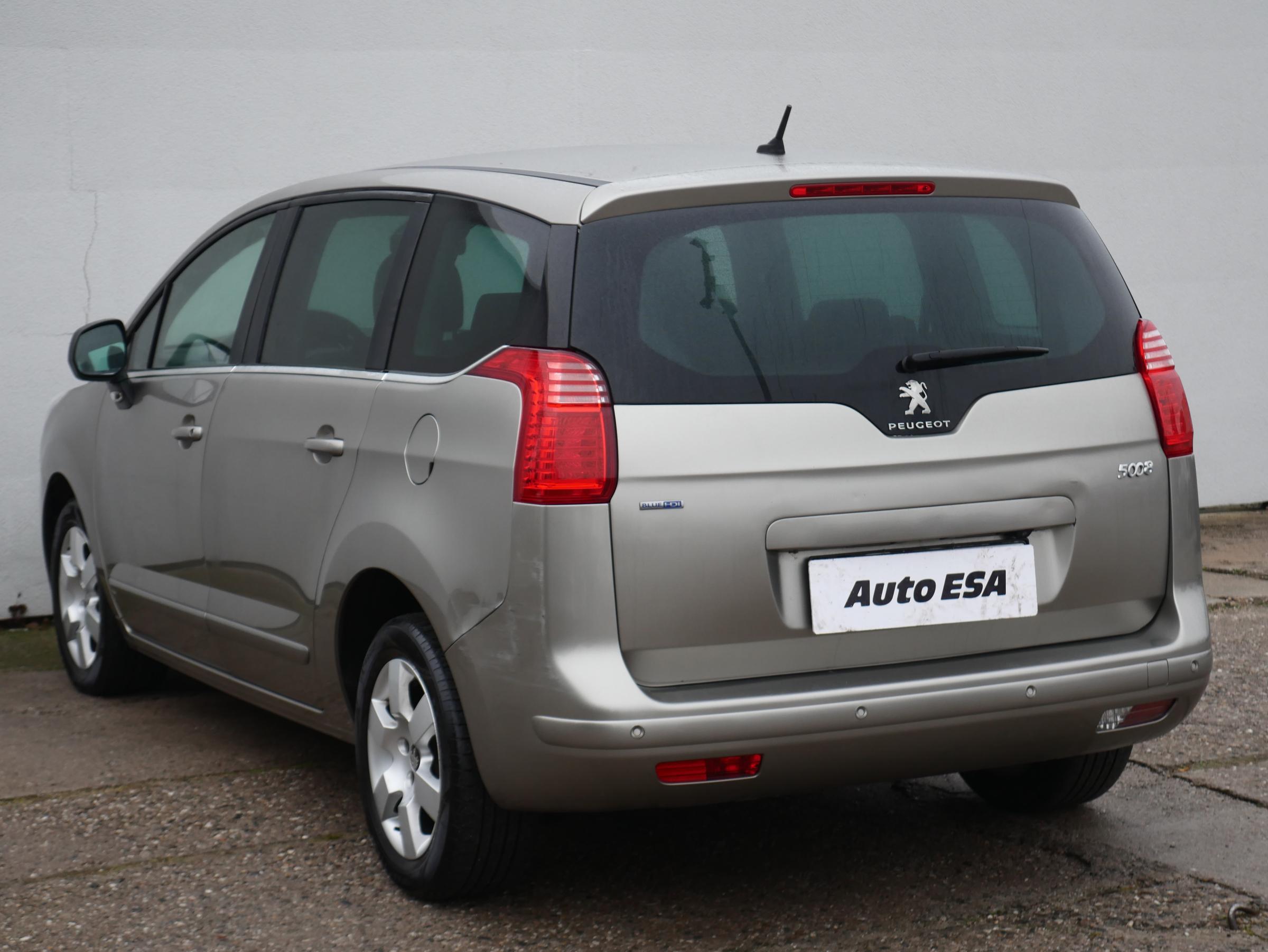 Peugeot 5008, 2016 - pohled č. 4