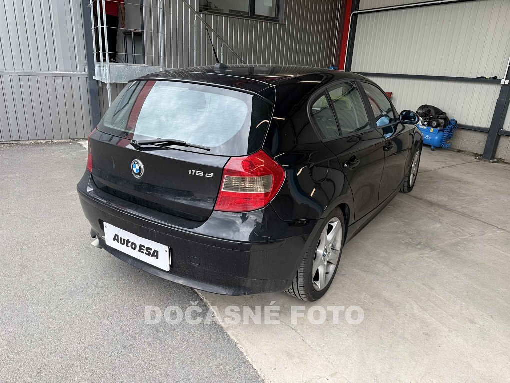 BMW Řada 1 2.0d 