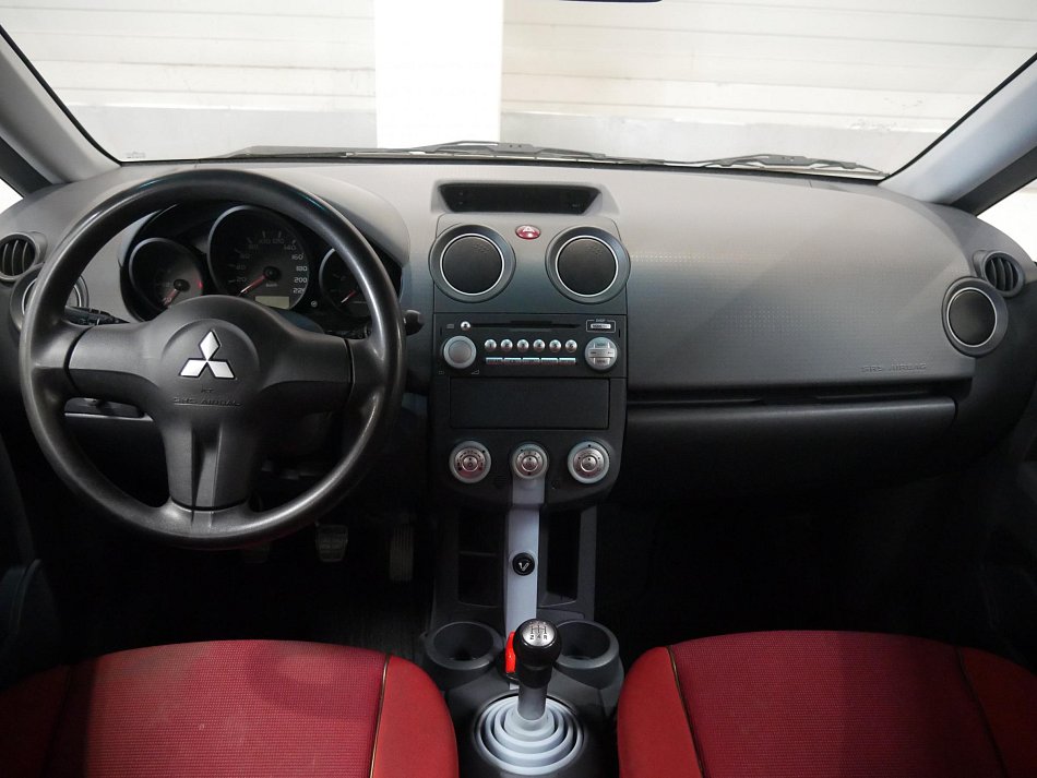 Mitsubishi Colt 1.3i 