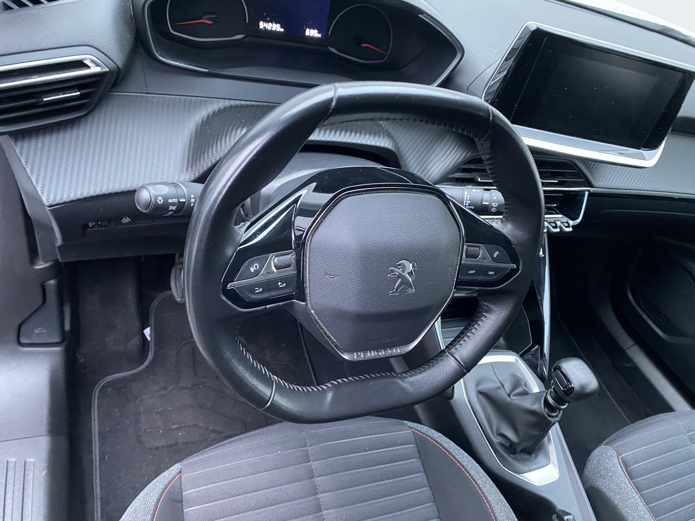 Peugeot 2008, 2021 - pohled č. 12