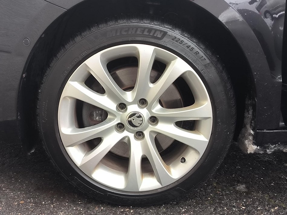 Škoda Superb II 2.0 TDi Elegance 4x4