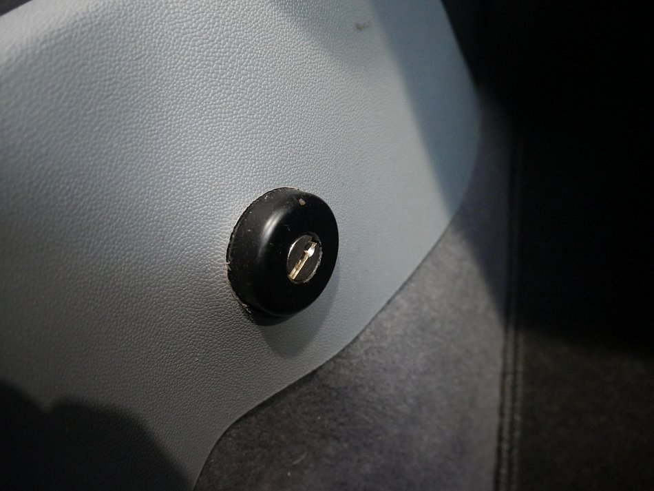 Škoda Fabia I 1.4i 16V 