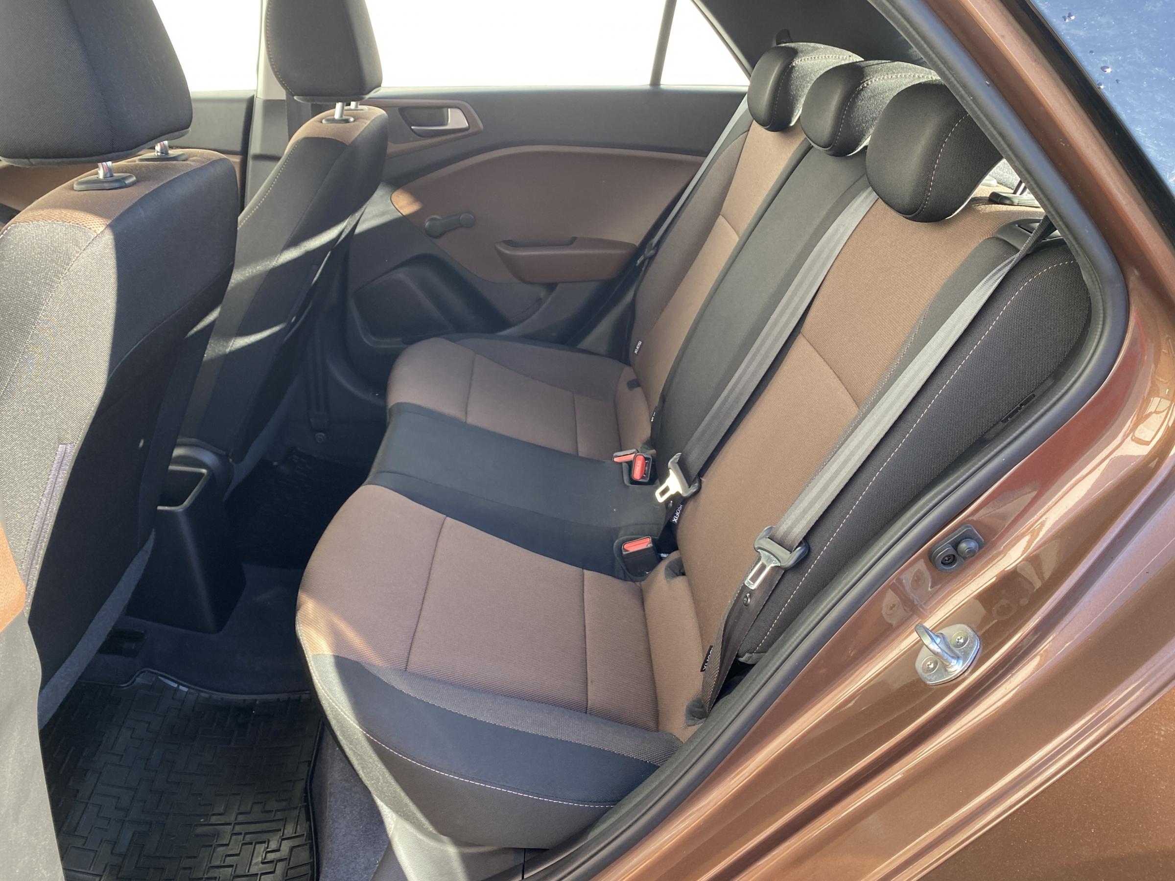 Hyundai i20, 2017 - pohled č. 10