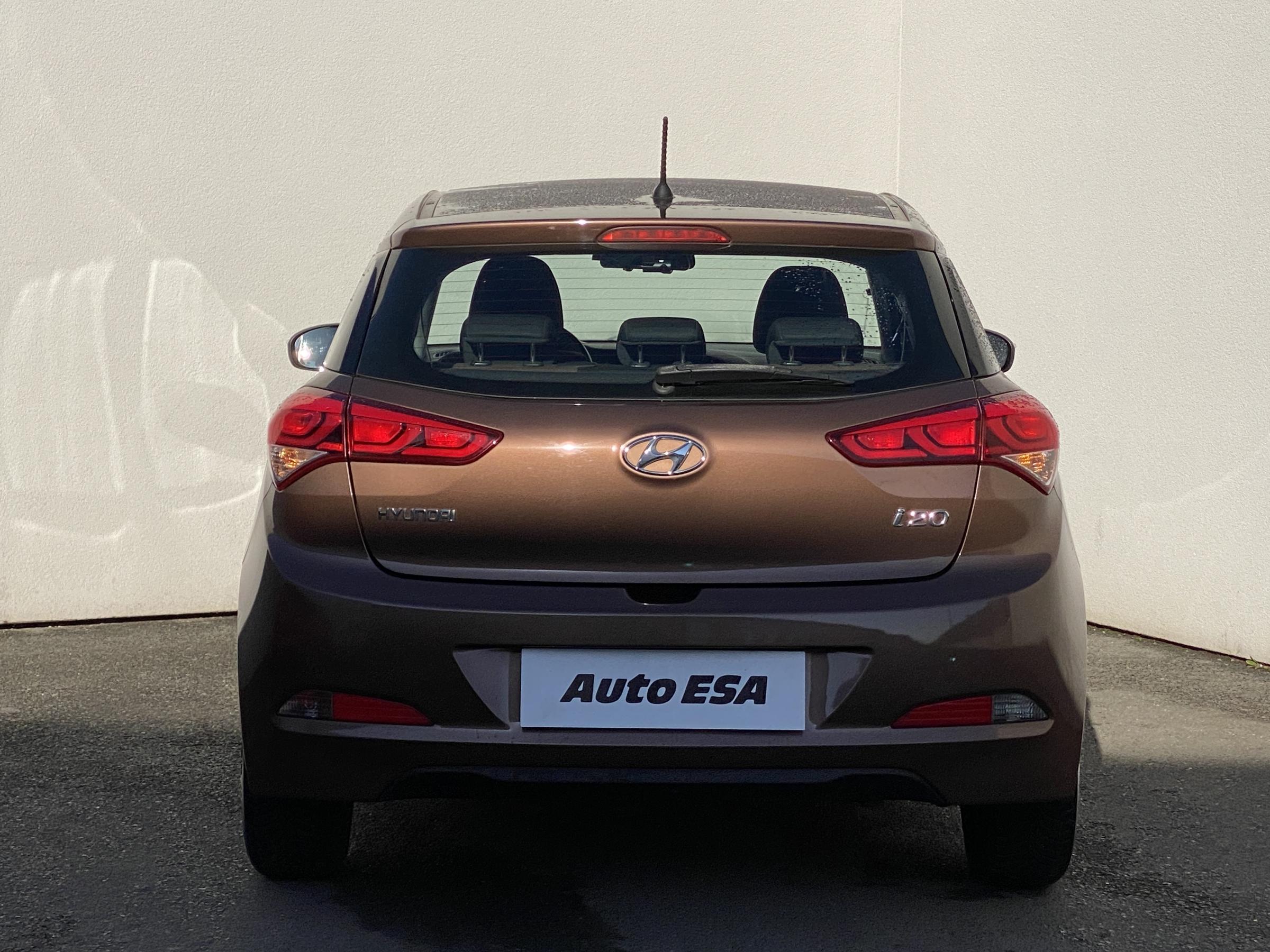 Hyundai i20, 2017 - pohled č. 5