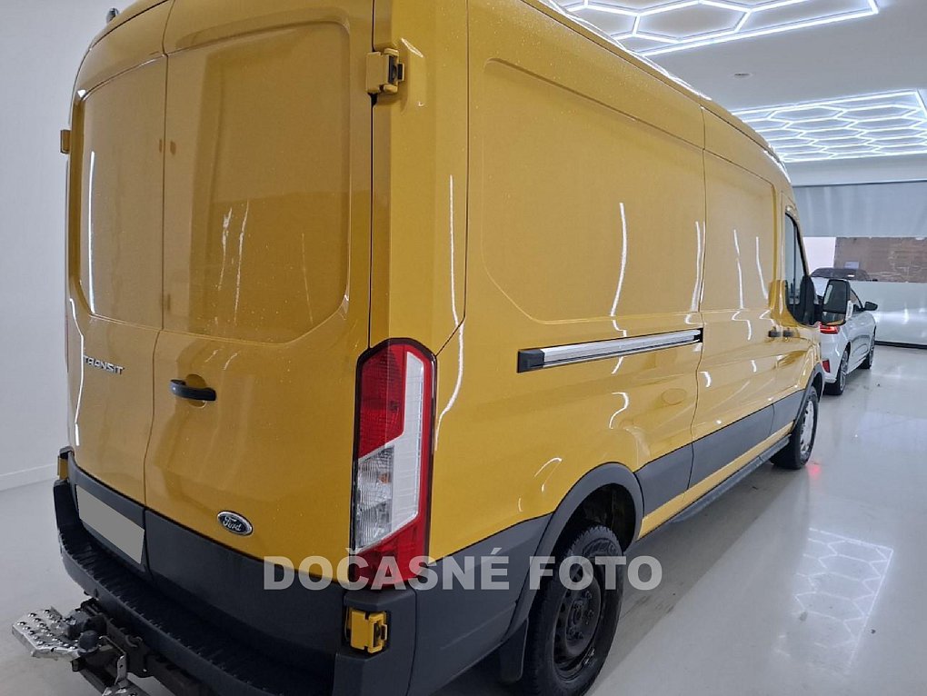 Ford Transit 2.0TDCi Trend L3H2