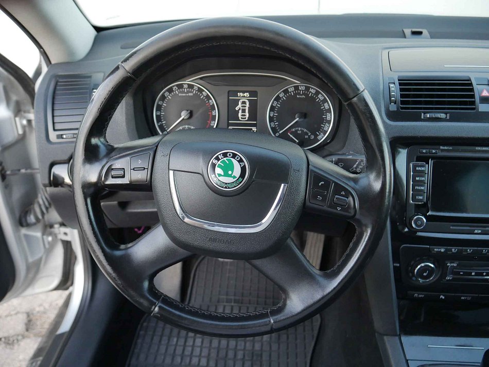 Škoda Octavia II 2.0TDi  4x4