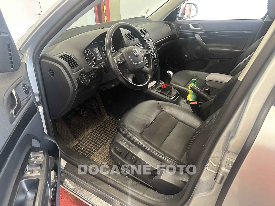 Škoda Octavia II 2.0TDi  4x4