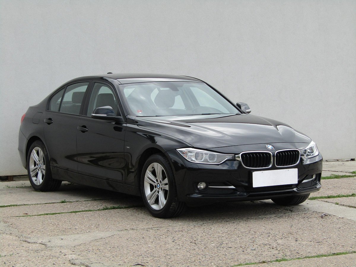 BMW Řada 3, 2013 - pohled č. 1