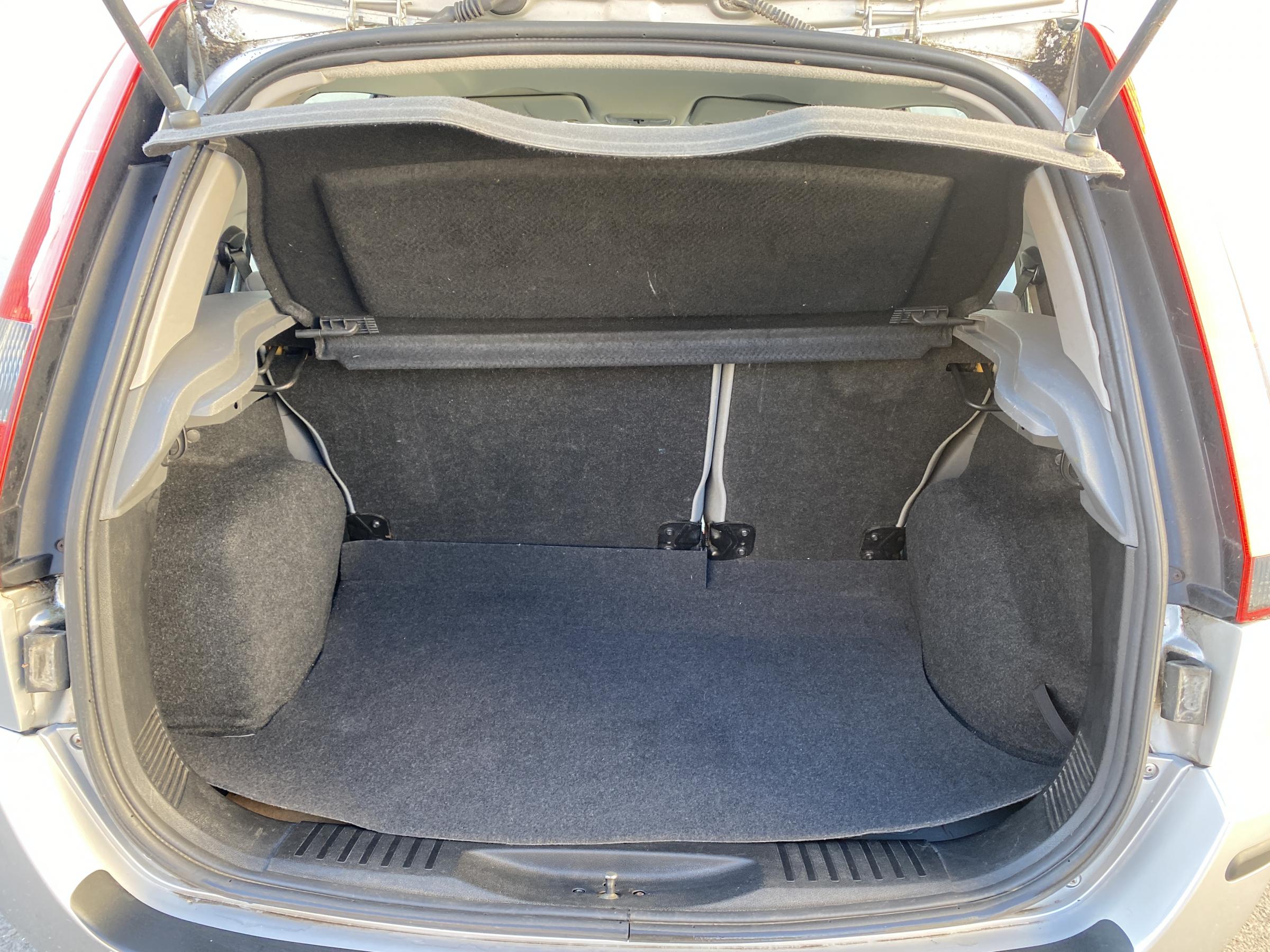 Ford Fusion, 2002 - pohled č. 7