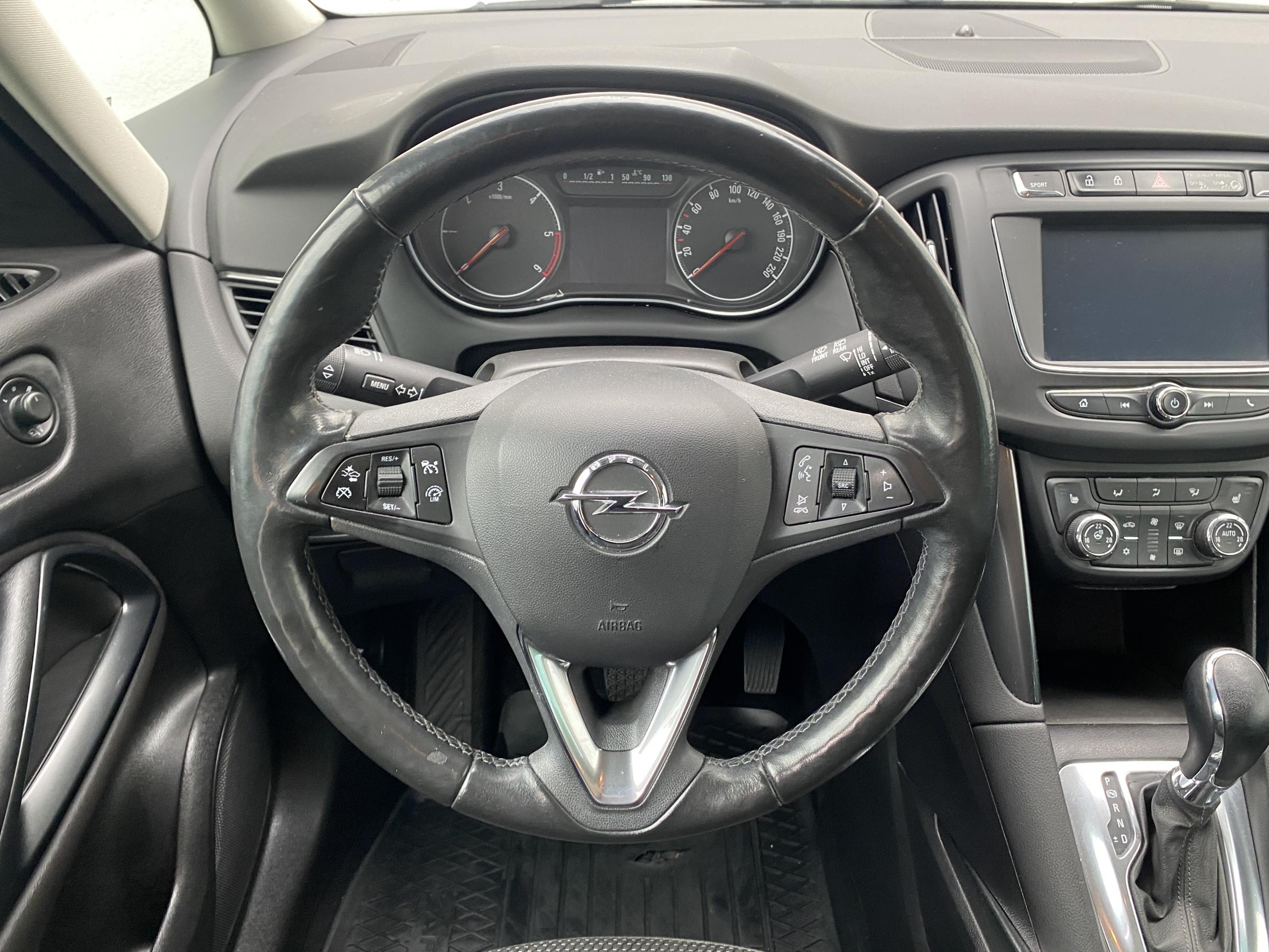 Opel Zafira, 2017 - pohled č. 11