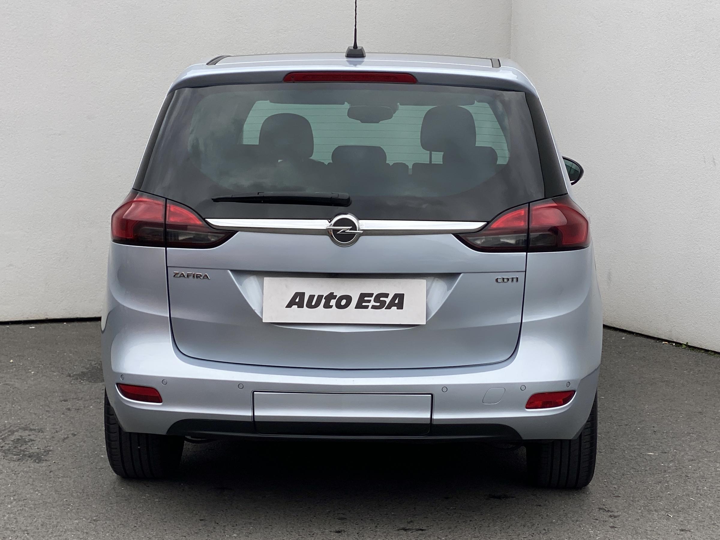 Opel Zafira, 2017 - pohled č. 5