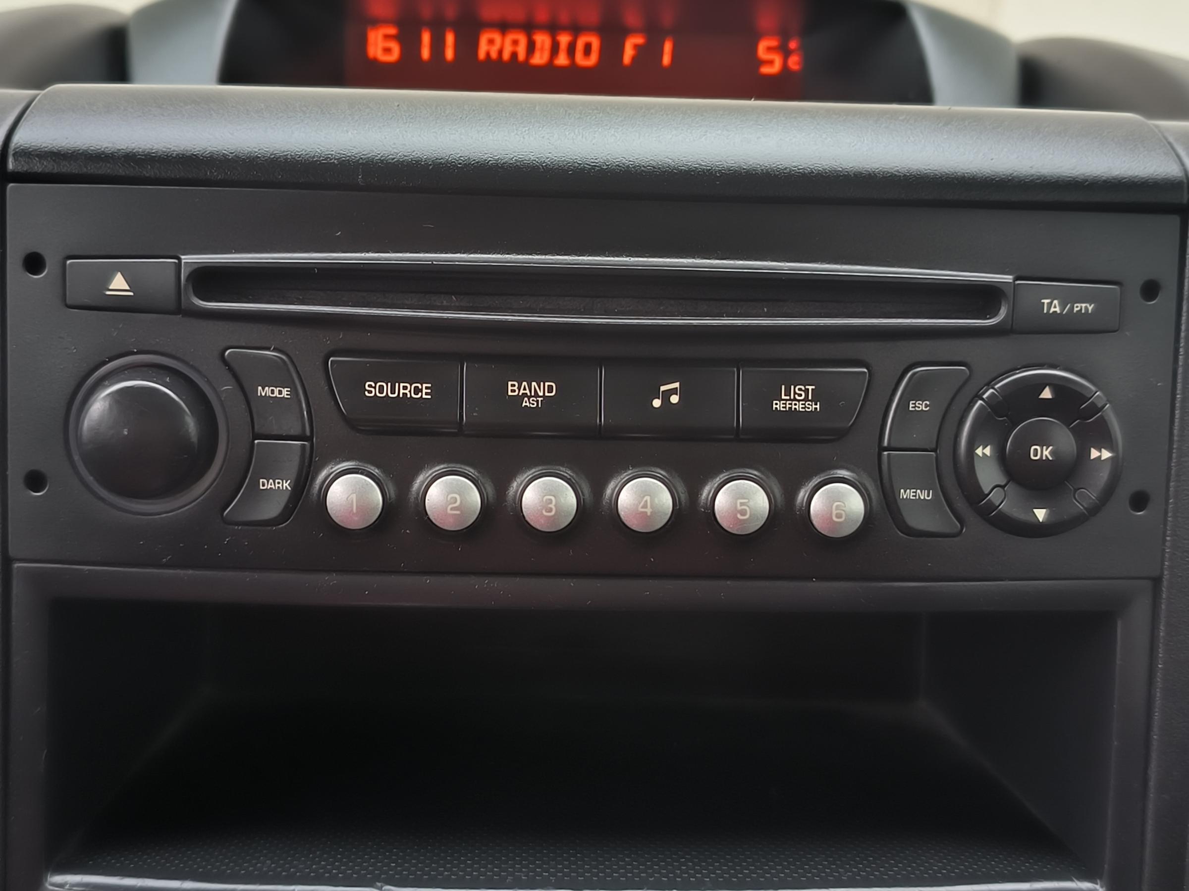 Peugeot Partner, 2012 - pohled č. 12