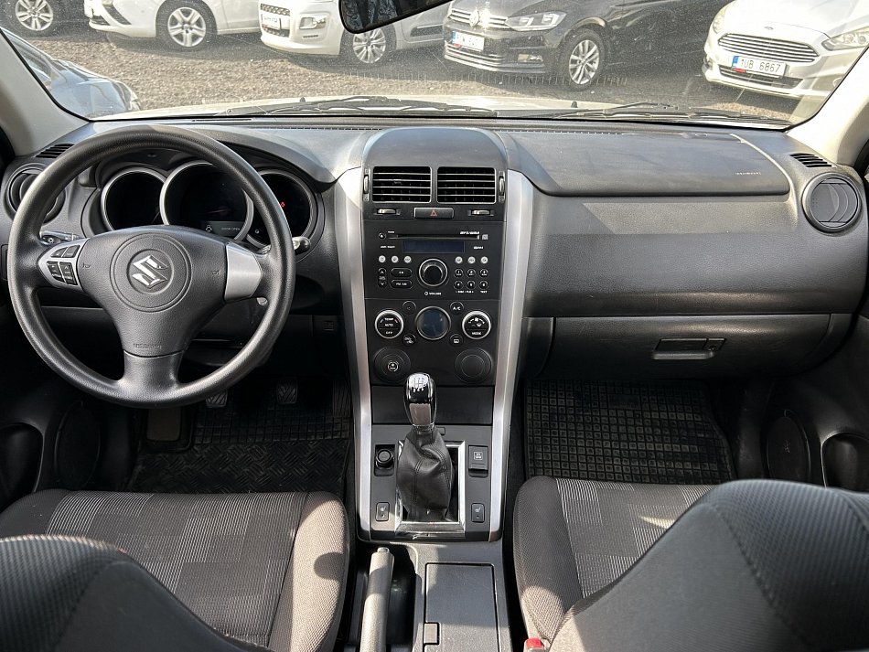 Suzuki Grand Vitara 1.6i 