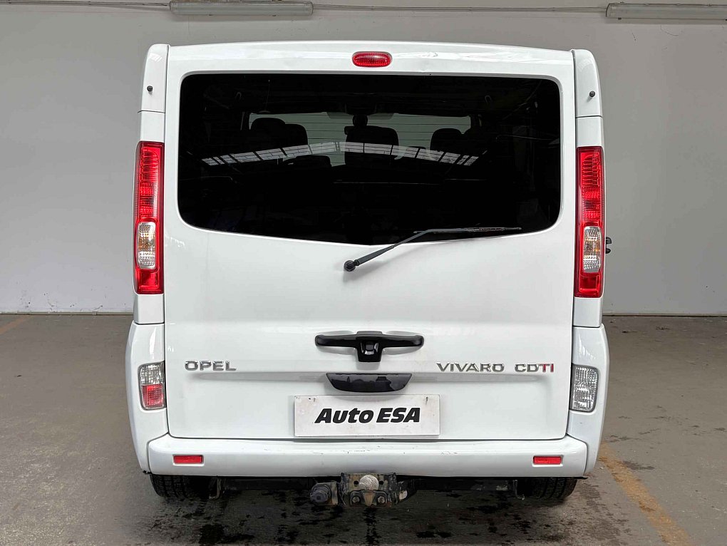 Opel Vivaro 2.0CDTi  9míst