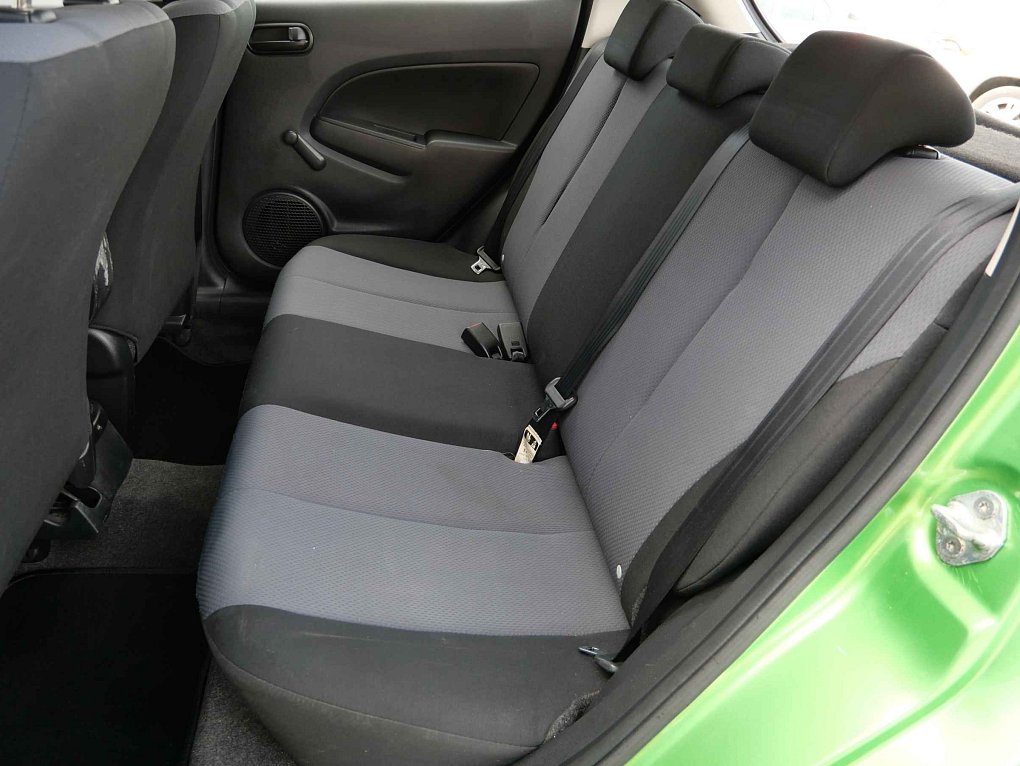Mazda 2 1.3 i 