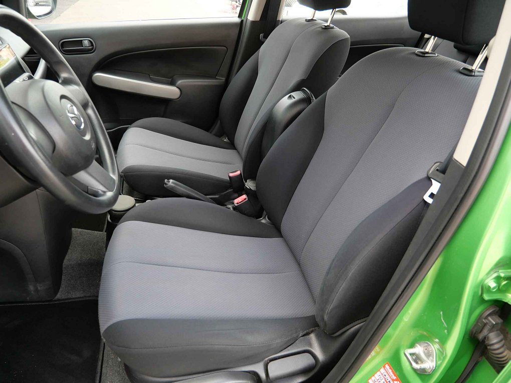 Mazda 2 1.3 i 