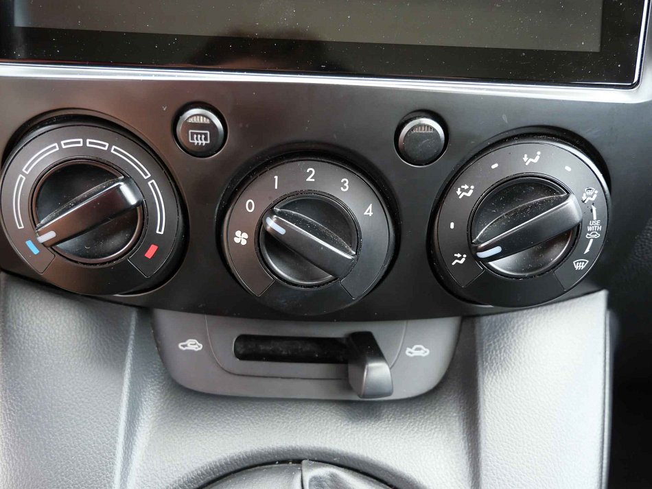 Mazda 2 1.3 i 
