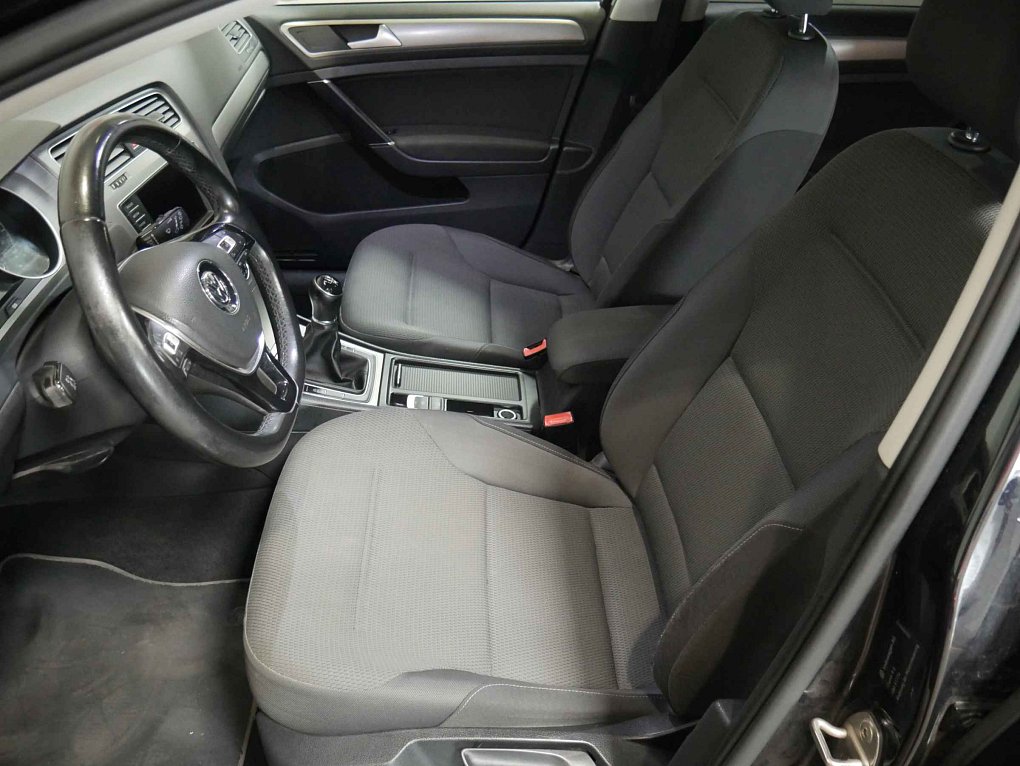 Volkswagen Golf 1.6TDi 