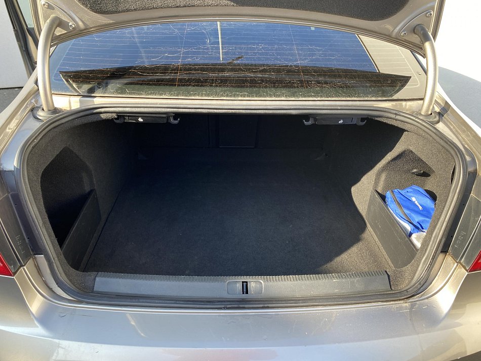 Volkswagen Passat 2.0 TDi Highline