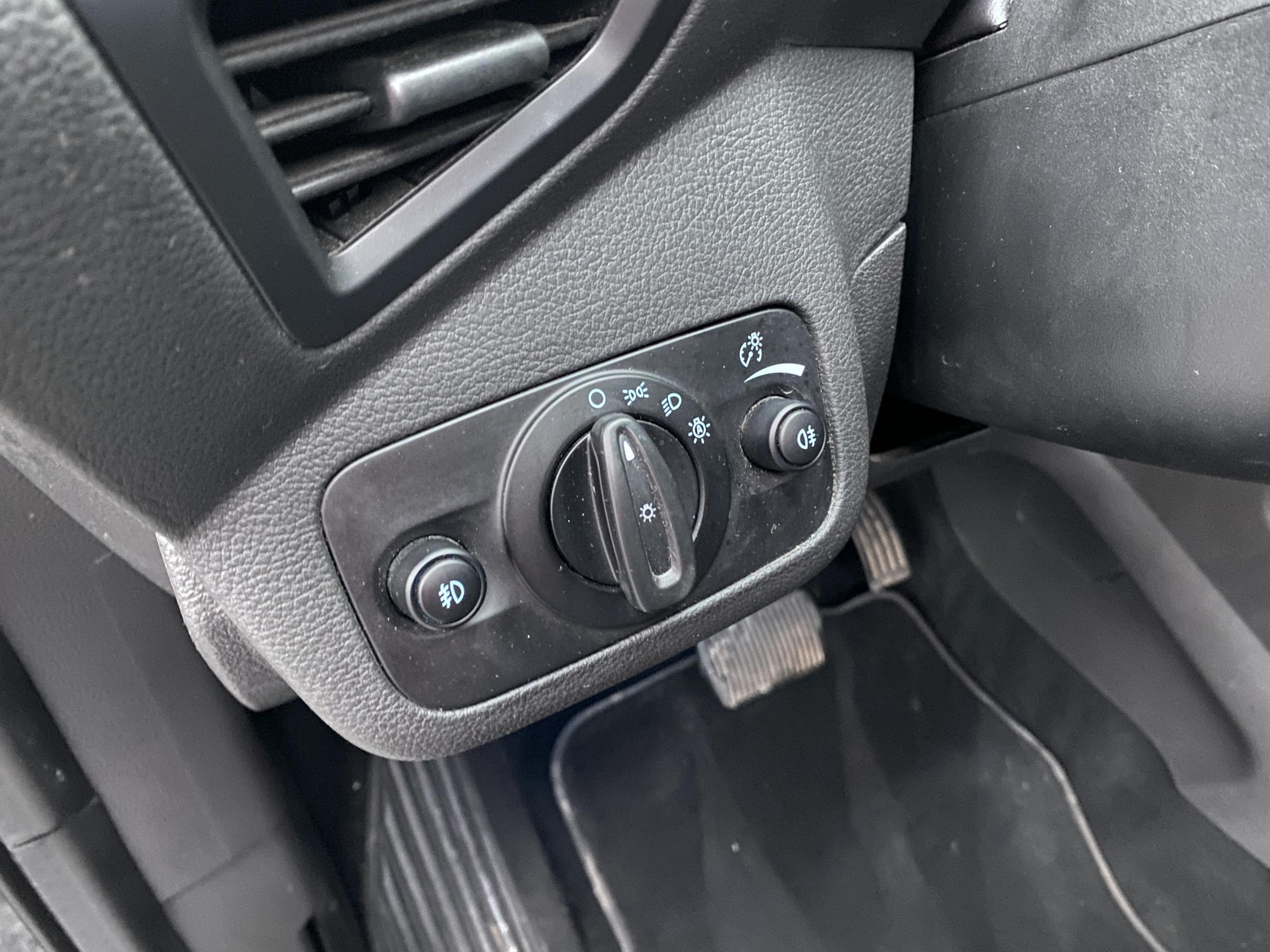 Ford Kuga, 2017 - pohled č. 15