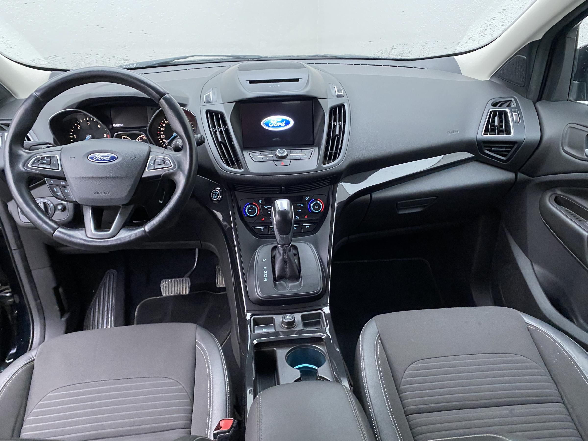 Ford Kuga, 2017 - pohled č. 8